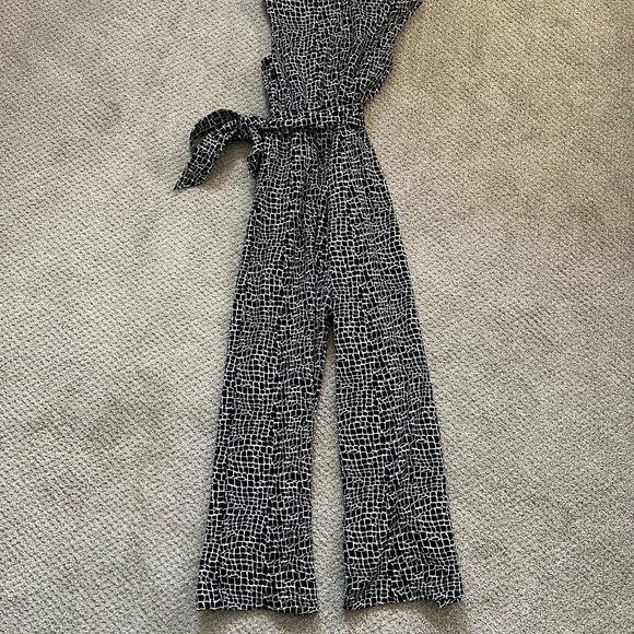 Printed Calvin Klein Jumpsuit - Picture 5 of 6